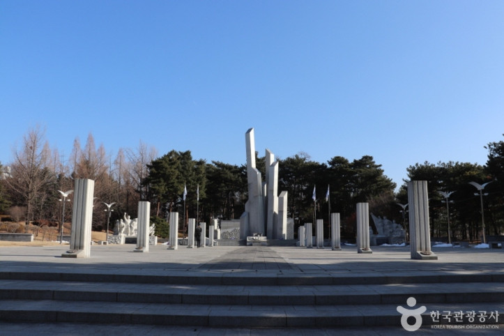 수원_현충탑_5_공공3유형.JPG