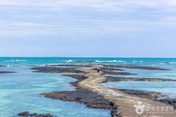 떠오르길·김녕_바닷길_3_공공1유형.jpg