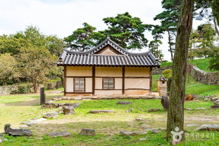 아산 맹씨 행단(맹사성 고택) 여행 추천 - 메고지고
