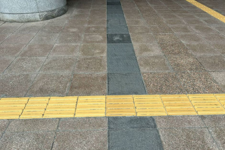 용산역광장 여행 추천 - 메고지고