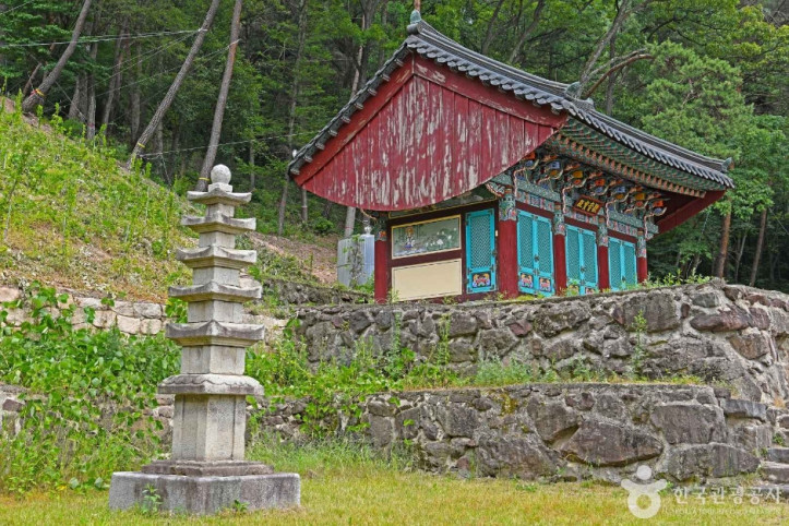 영수사(진천) 여행 추천 - 메고지고