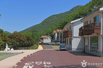 금산생태숲 여행 추천 - 메고지고