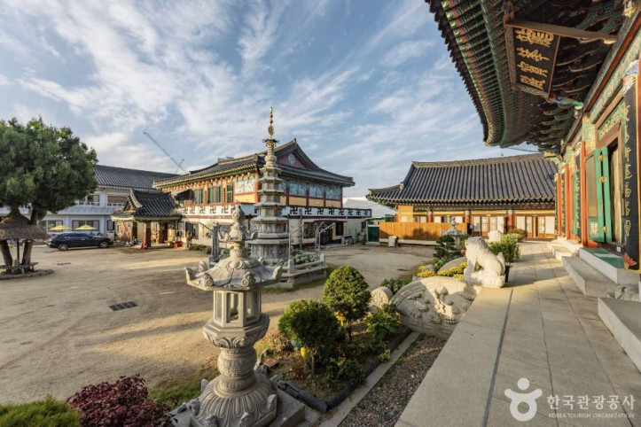 용화사(청주) 여행 추천 - 메고지고