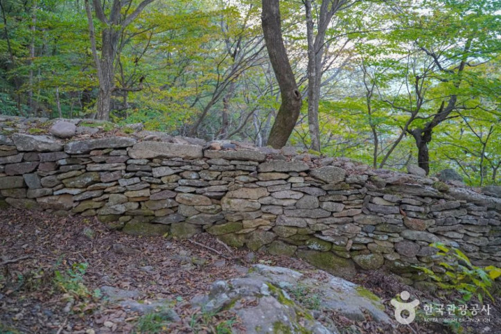 무주 적상산성 여행 추천 - 메고지고