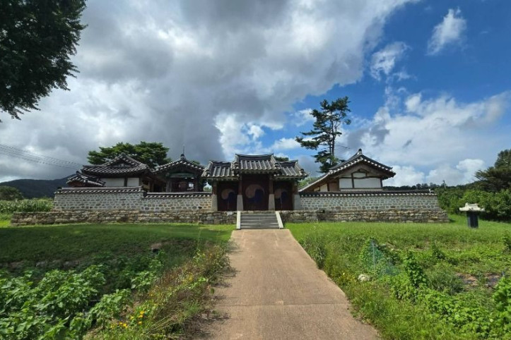 충렬사(강화) 여행 추천 - 메고지고