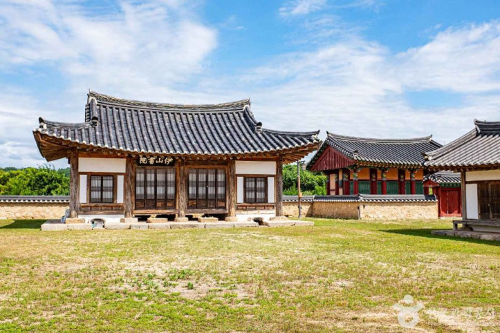 이산서원 여행 추천 - 메고지고