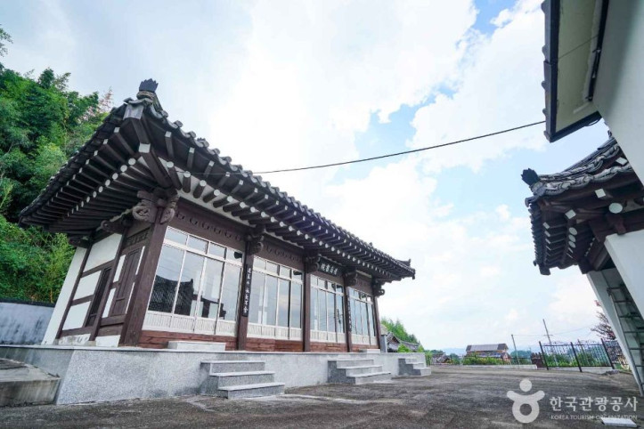 도남서원(창원) 여행 추천 - 메고지고