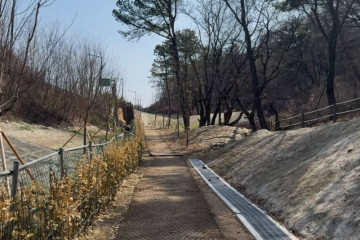 장암발곡근린공원 여행 추천 - 메고지고
