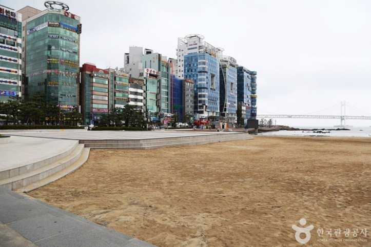 민락해변공원 여행 추천 - 메고지고