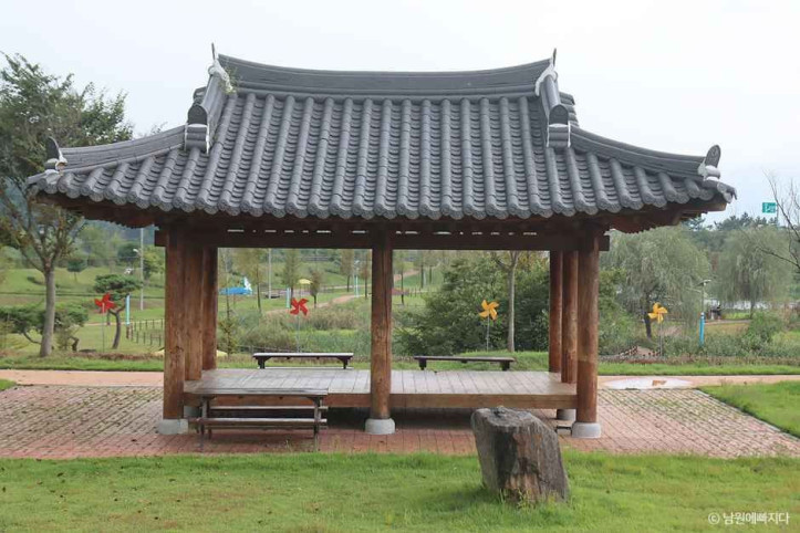 요천생태습지공원 여행 추천 - 메고지고