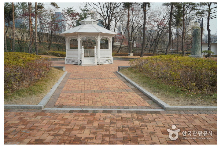서울 구 러시아공사관 여행 추천 - 메고지고