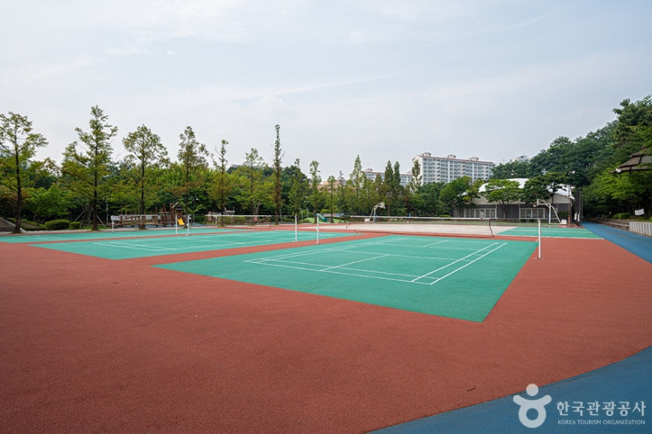구봉산근린공원 여행 추천 - 메고지고