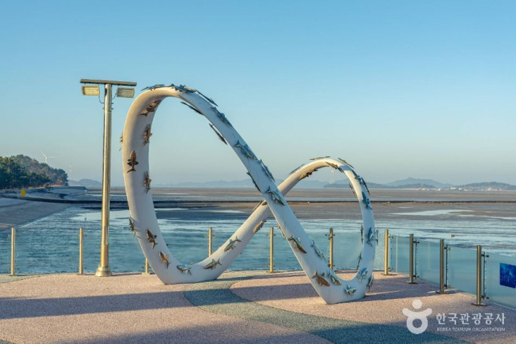무안낙지공원 여행 추천 - 메고지고