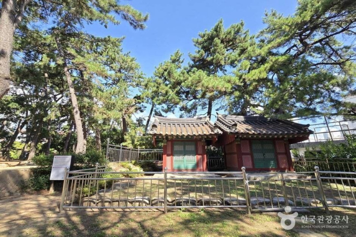 경상좌수영성지 여행 추천 - 메고지고