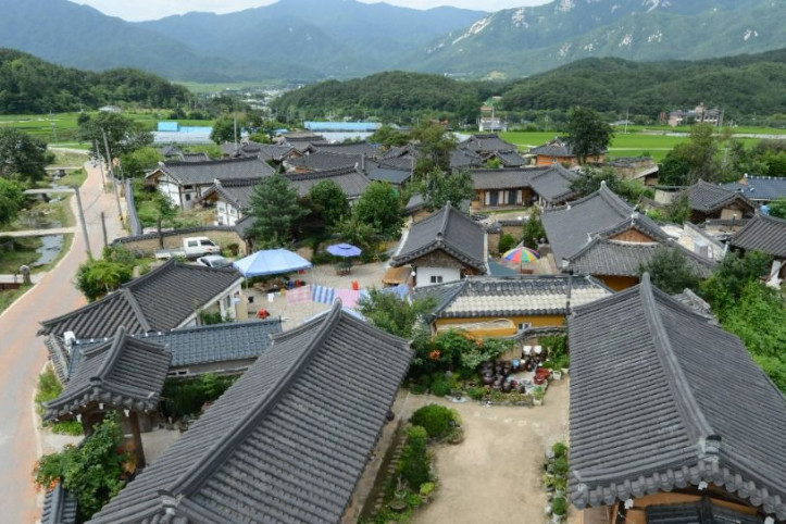 황산마을 여행 추천 - 메고지고
