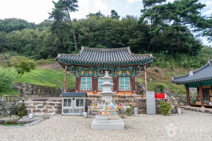 불주사(군산) 여행 추천 - 메고지고