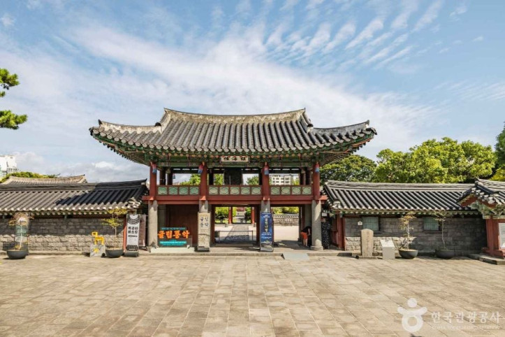 제주목 관아 여행 추천 - 메고지고