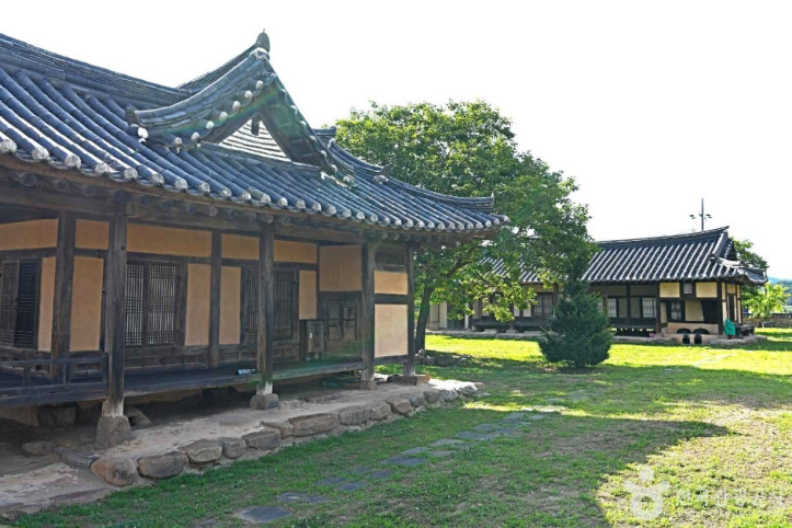 영동 소석고택 여행 추천 - 메고지고