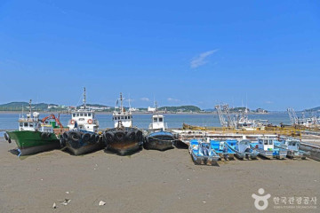 유부도 여행 추천 - 메고지고
