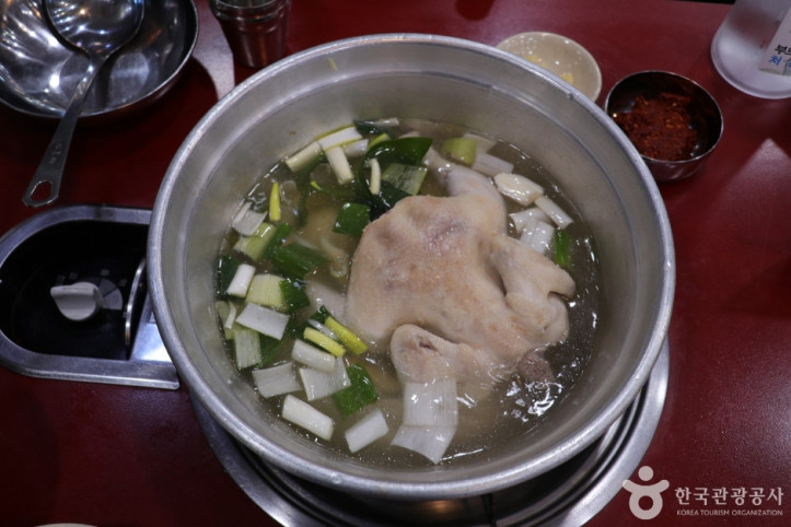 서울 동대문 닭한마리 골목 여행 추천 - 메고지고