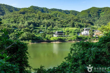 천생산 여행 추천 - 메고지고