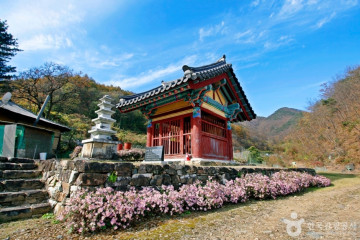 팔봉서원 여행 추천 - 메고지고