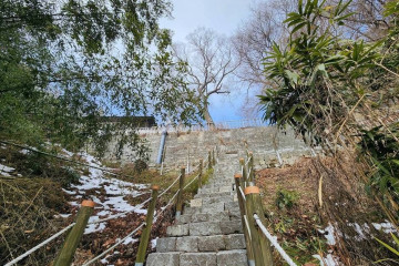 익산 미륵산성 여행 추천 - 메고지고