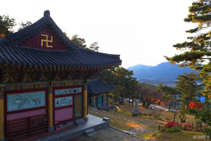 개덕사 여행 추천 - 메고지고