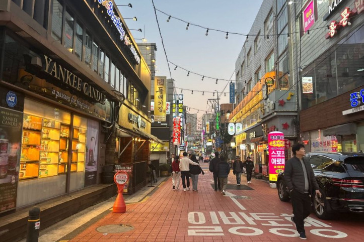 음식문화특화거리(깔깔거리) 여행 추천 - 메고지고
