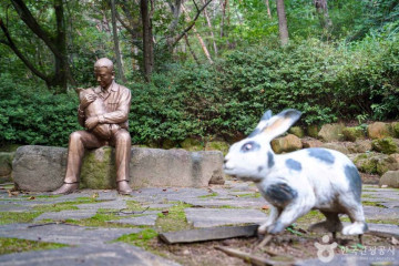 홍의장군 곽망우당 묘소 여행 추천 - 메고지고