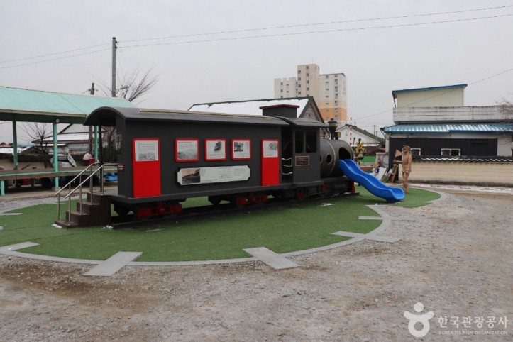 익산 춘포역사 여행 추천 - 메고지고