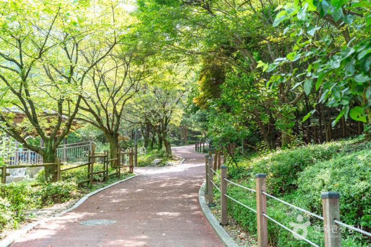 도덕산공원 여행 추천 - 메고지고