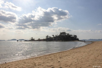 자월도선착장 여행 추천 - 메고지고