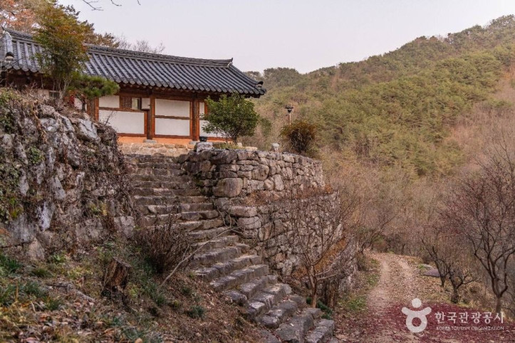 옥천암(진안) 여행 추천 - 메고지고