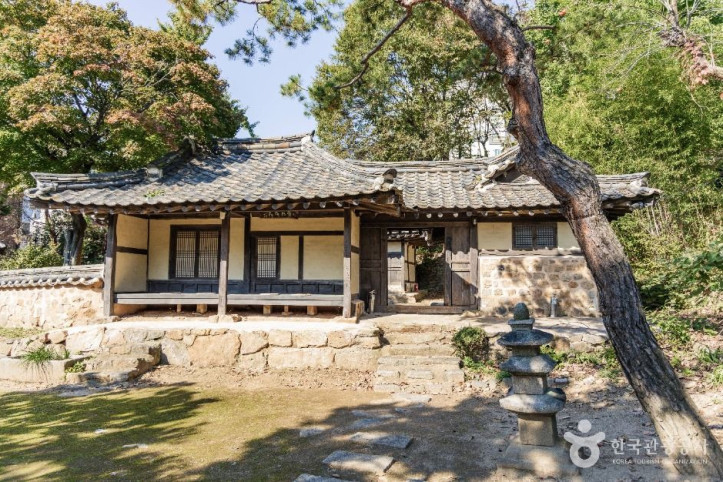 장욱진 고택 여행 추천 - 메고지고