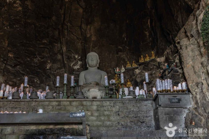 산방굴사(제주) 여행 추천 - 메고지고