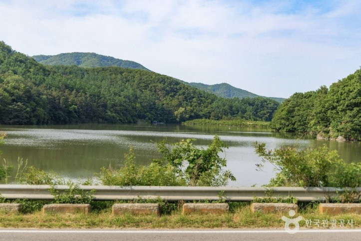 발랑저수지 여행 추천 - 메고지고