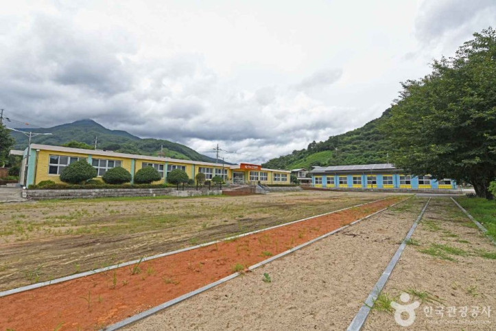 백학동마을 여행 추천 - 메고지고