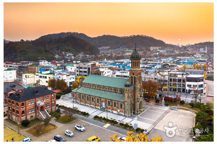 전주전동성당 여행 추천 - 메고지고