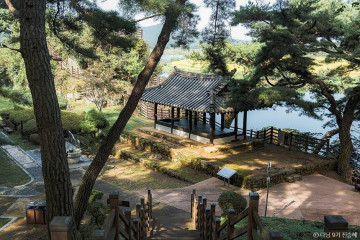 정기룡장군유적지(충의사) 여행 추천 - 메고지고
