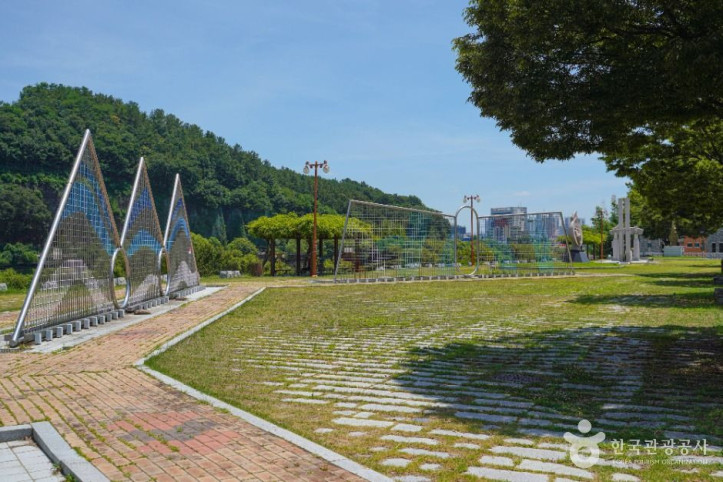 남가람문화거리 여행 추천 - 메고지고