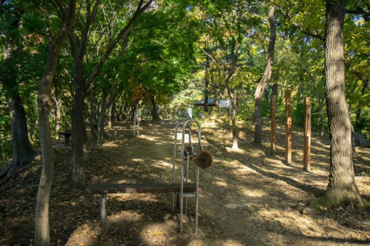 우암산 여행 추천 - 메고지고