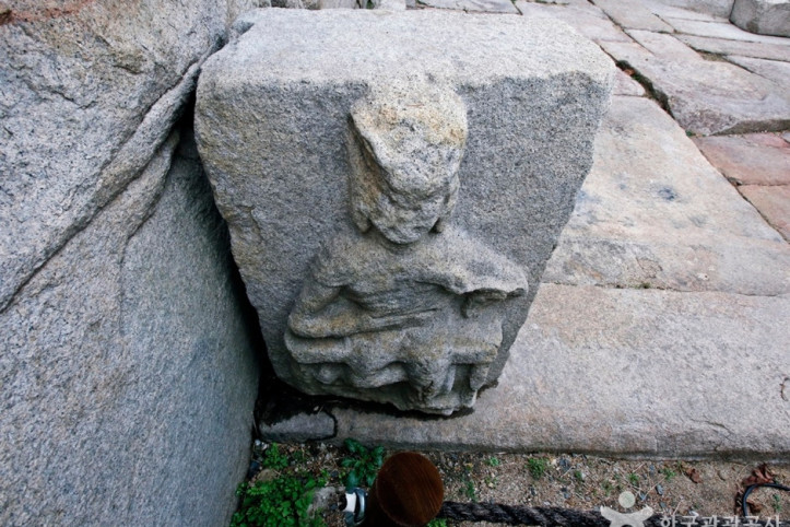 충주 미륵대원지 석조보살의좌상 여행 추천 - 메고지고
