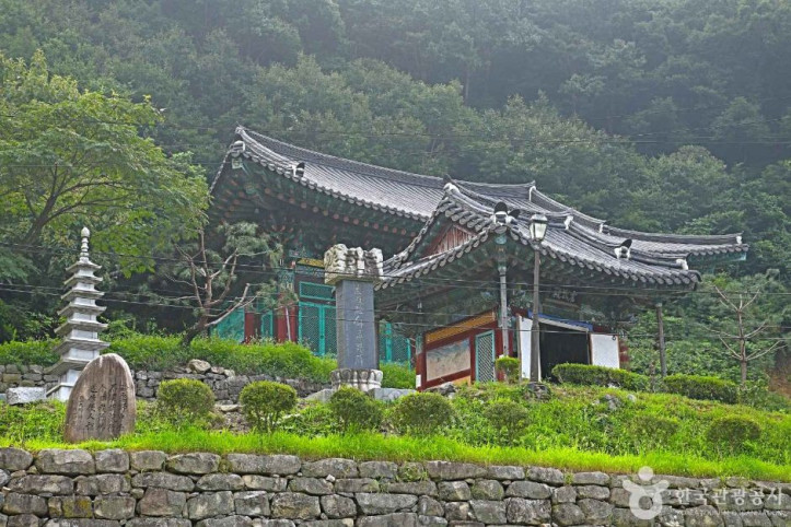 봉서사(완주) 여행 추천 - 메고지고