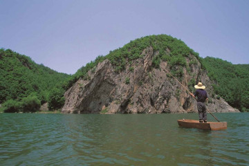 덕산사(금산) 여행 추천 - 메고지고