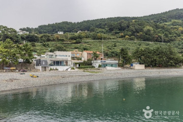 남해가천암수바위 여행 추천 - 메고지고