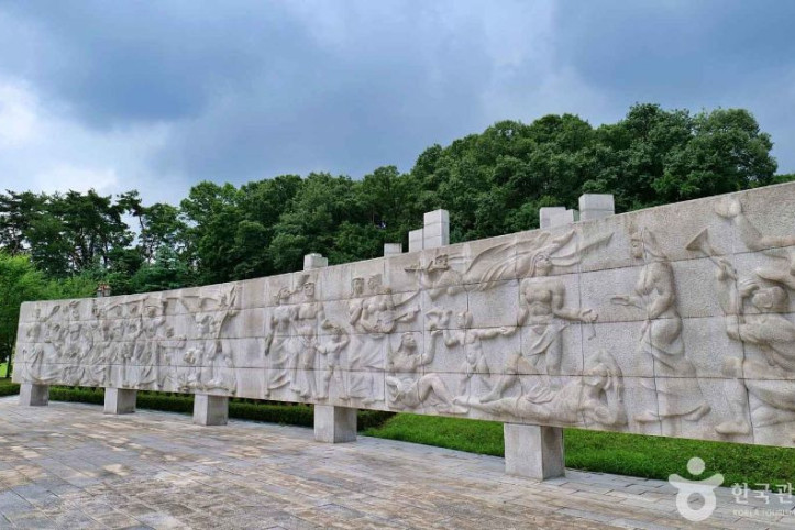 4·19학생혁명기념탑 여행 추천 - 메고지고