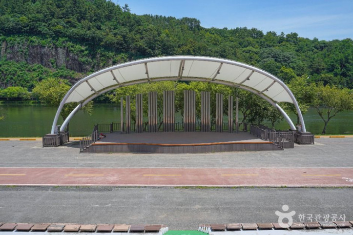 남가람문화거리 여행 추천 - 메고지고