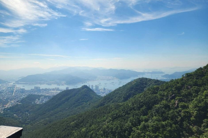 무학산 여행 추천 - 메고지고
