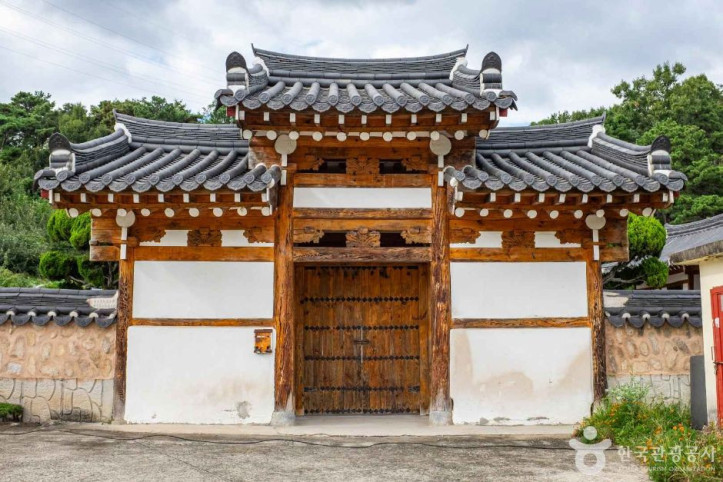 훈령서원 여행 추천 - 메고지고